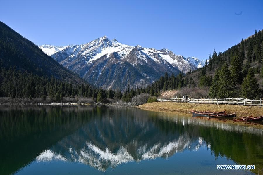 อุทยานสวรรค์ภูผาหิมะการ์เซีย (ต้ากู่ปิงชวน)